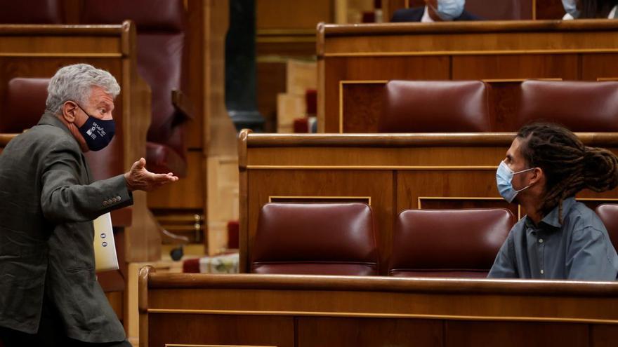 Oramas y Chinea barren como los parlamentarios más activos en Madrid