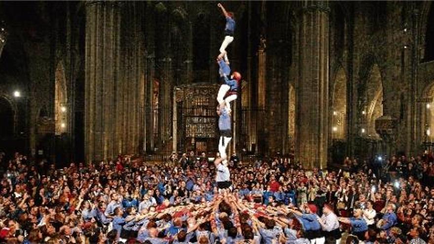 Els Marrecs alcen un 3d8  i un pilar de 6 a dins la Catedral