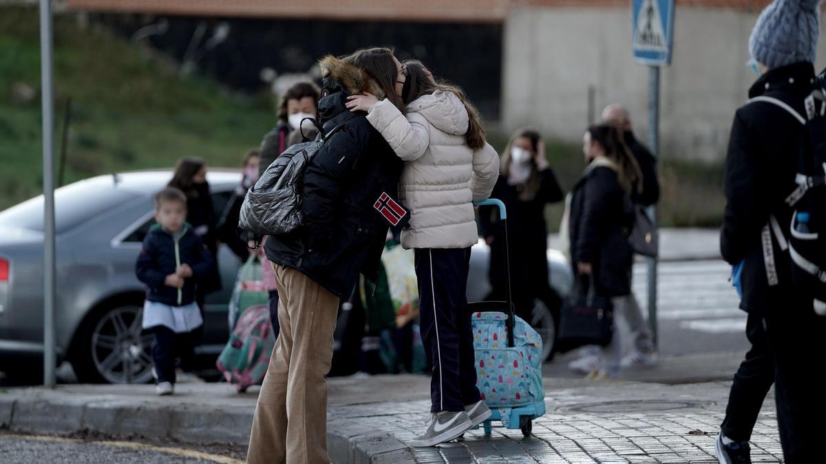 Los alumnos regresan al colegio tras las vacaciones navideñas.