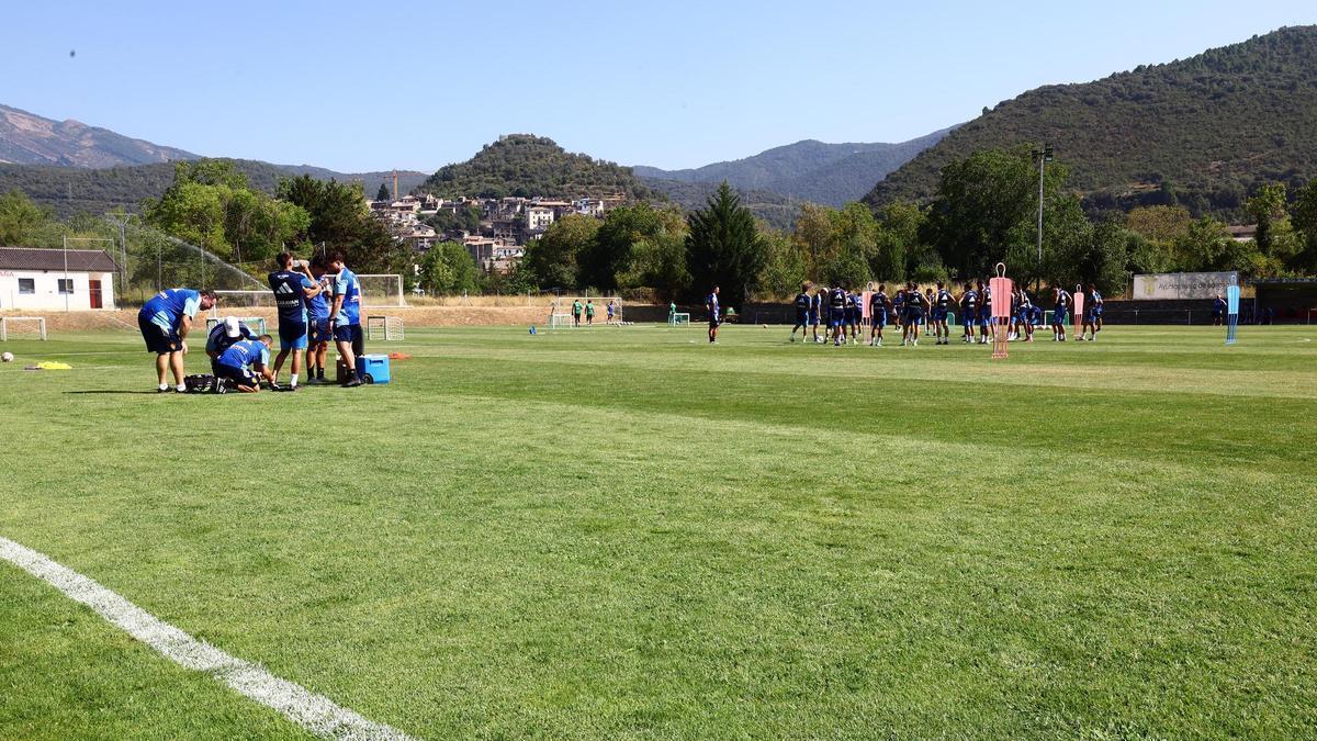 El campo de Villaboya, en Boltaña, sede de la Unión Deportiva Sobrarbe.