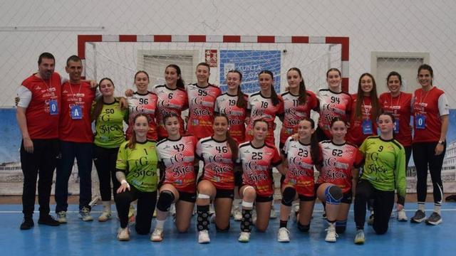 Formación del Balonmano Gijón cadete. |