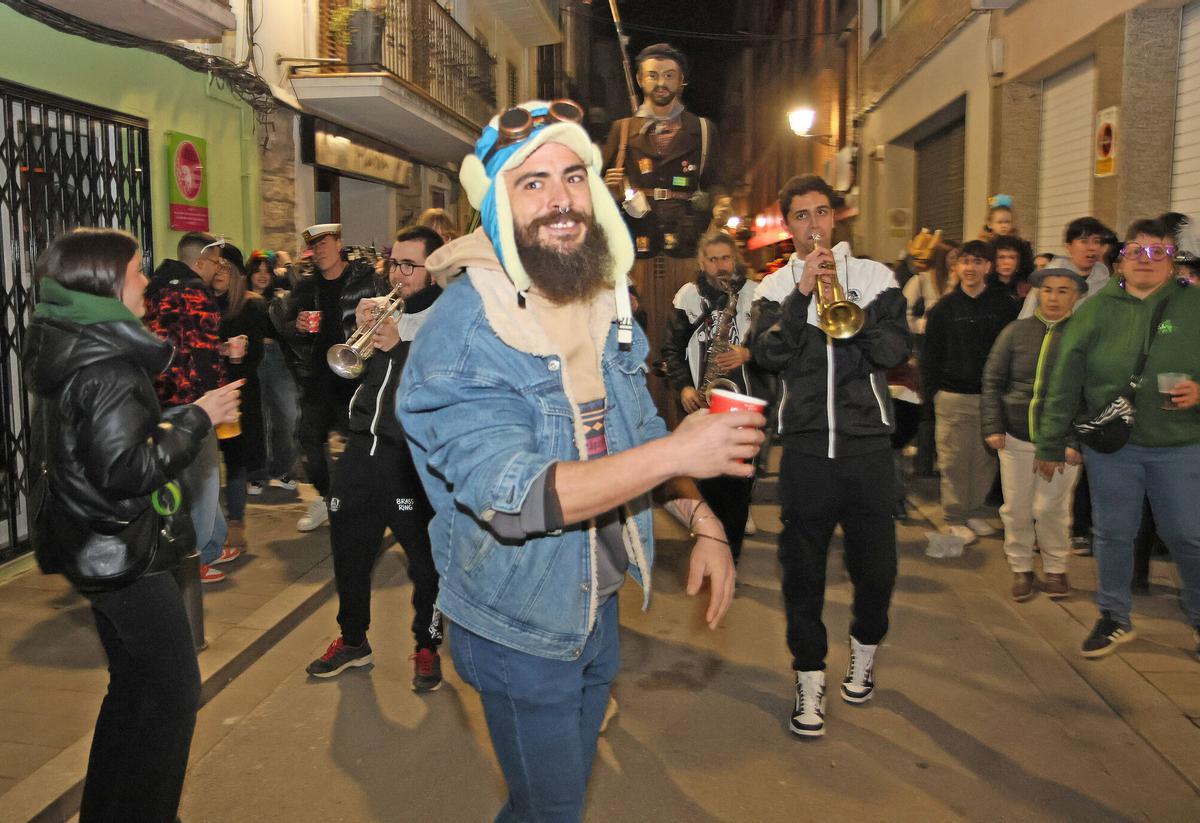 Troba't a les fotos de l'inici del Carnaval de Sallent 2026