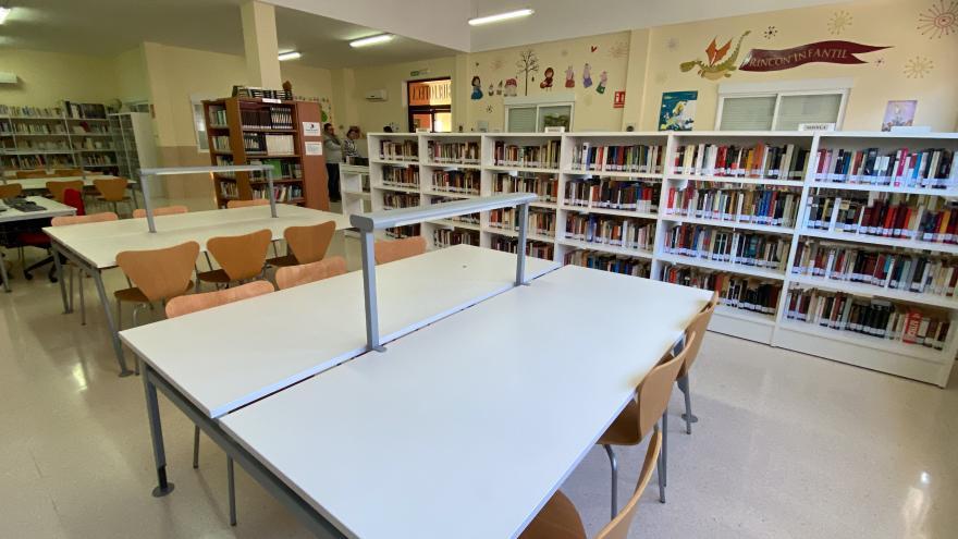 Monturque amplía los fondos de la Biblioteca Municipal con más de 300 nuevos títulos