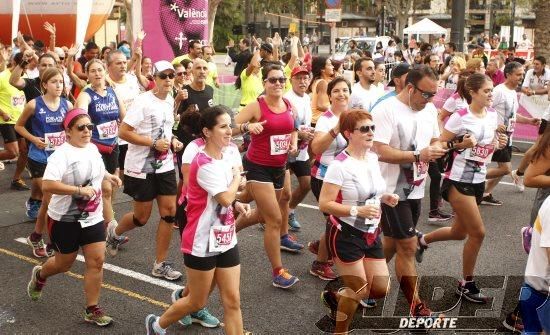 Búscate en la galería de la jornada contra el cáncer en Valencia