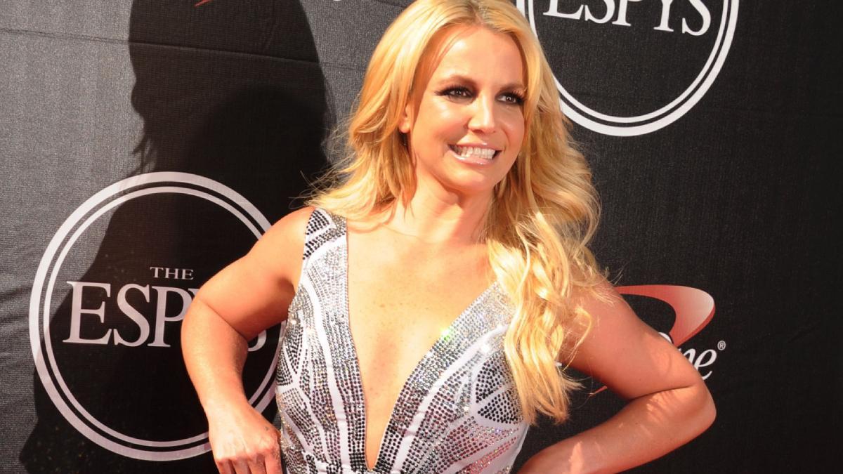 Lo que enseña la portada de las memorias de Britney Spears