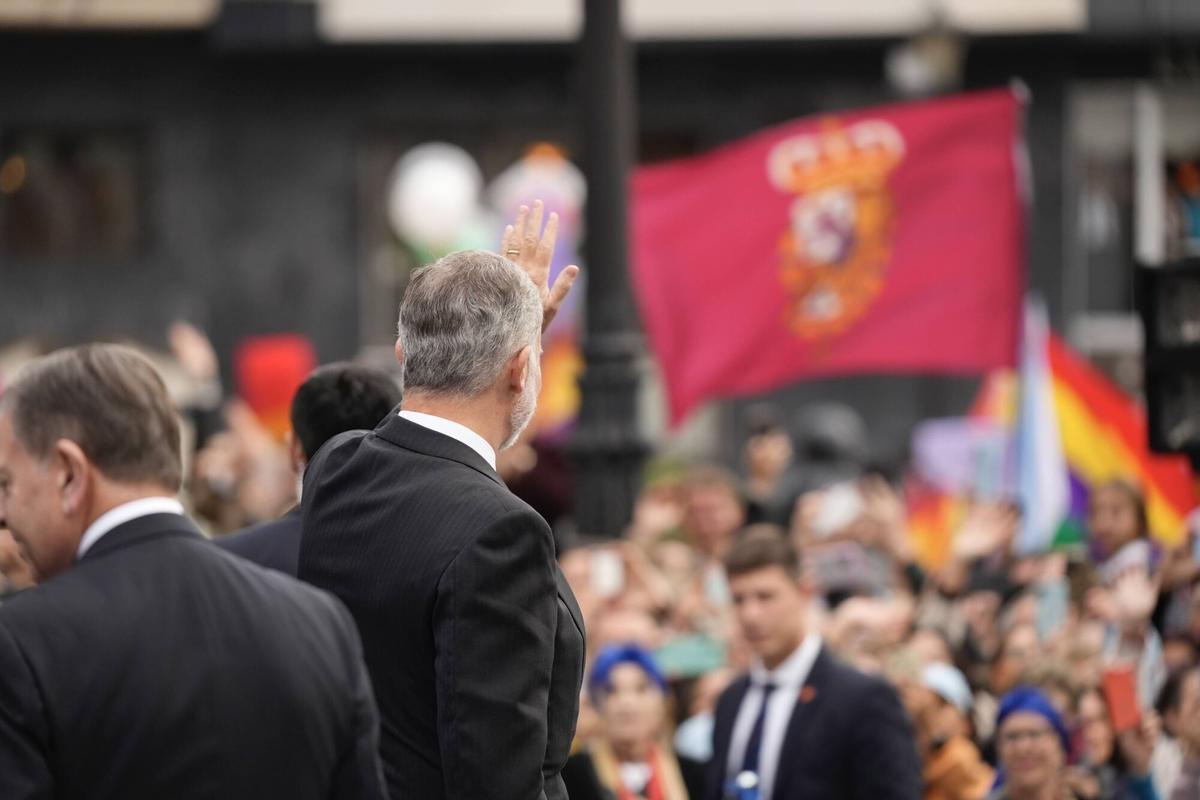 Así fue la llegada de los invitados a los premios "Princesa de Asturias" y su paso por la alfombra azul