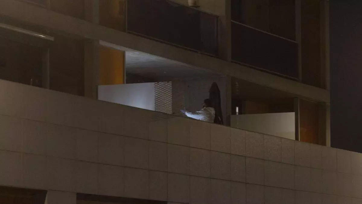 Los tres acusados de torturar y asesinar a un asesor inmobiliario en Manises tras 24 horas de fiesta con alcohol y cocaína, ante el jurado