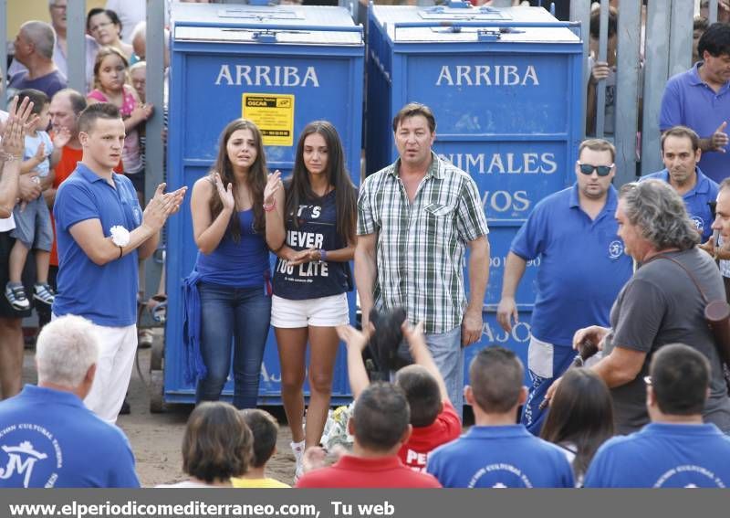 Vila-real disfruta de los toros y el concurso 'Creilla de l'infern'