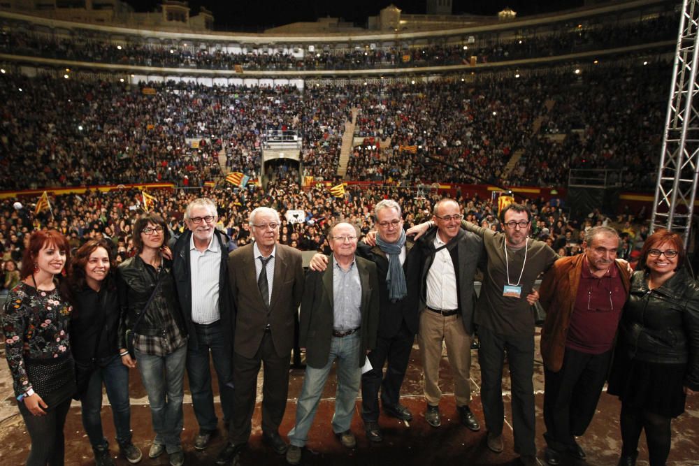 Fiesta cultural en la plaza de toros