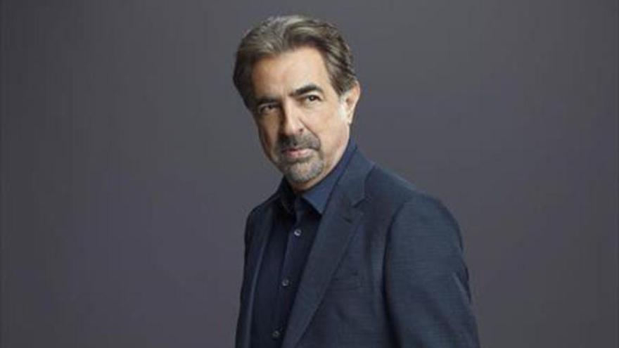 Joe Mantegna: «A veces duele el peso que tiene el estereotipo del italoamericano»