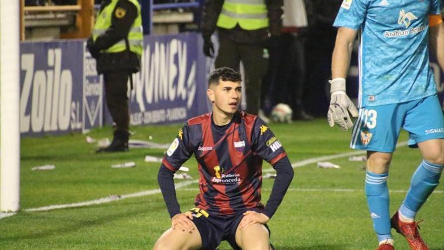Un problema llamado gol que está ‘matando’ al Extremadura