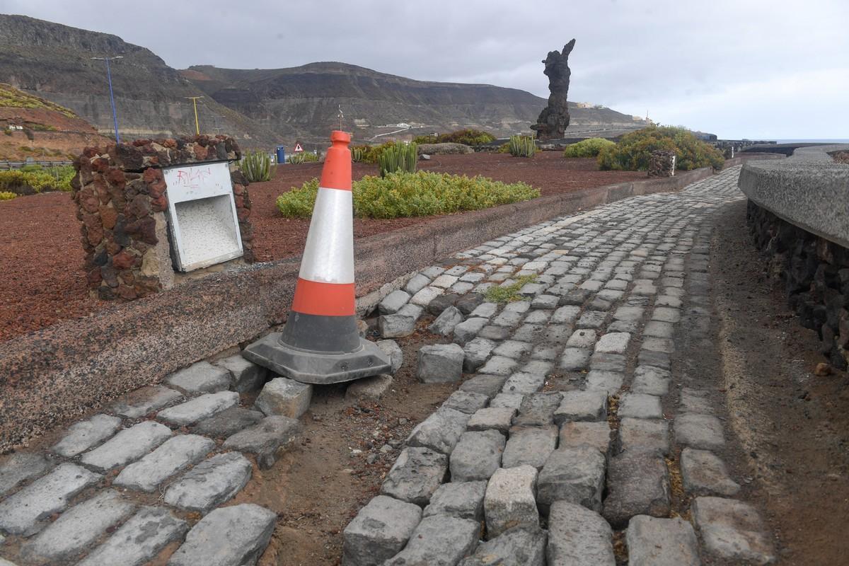 Estado de abandono de la zona de El Atlante