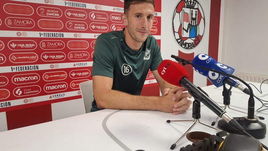 Markel Lozano, jugador del Zamora CF: "Creo que el equipo ha dado un pasito hacia delante"