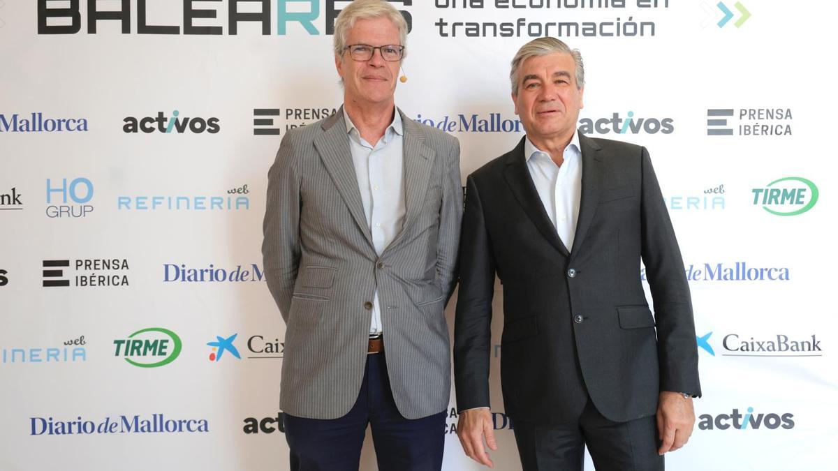 Martí Saballs, director de Información Económica de Prensa Ibéric, y Francisco Reynés Massanet, presidente y CEO de Naturgy