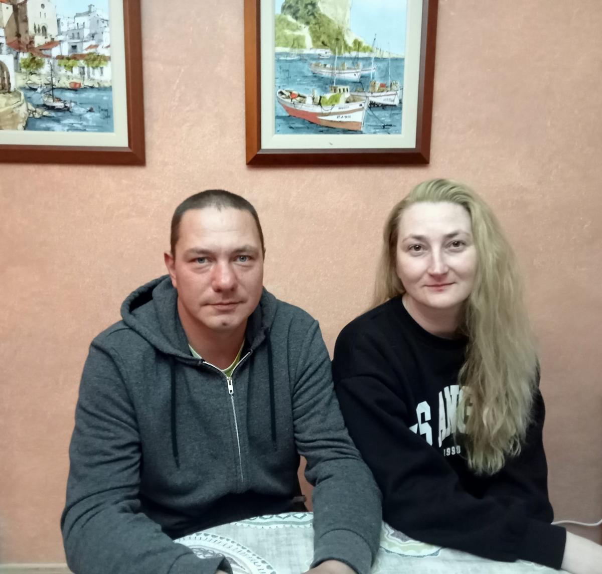 Yulia, hija de Sonia Bespalova, y su esposo Konstantin lograron salir de Ucrania, no sin dificultades, y ya residen en su casa de Vila-real.t