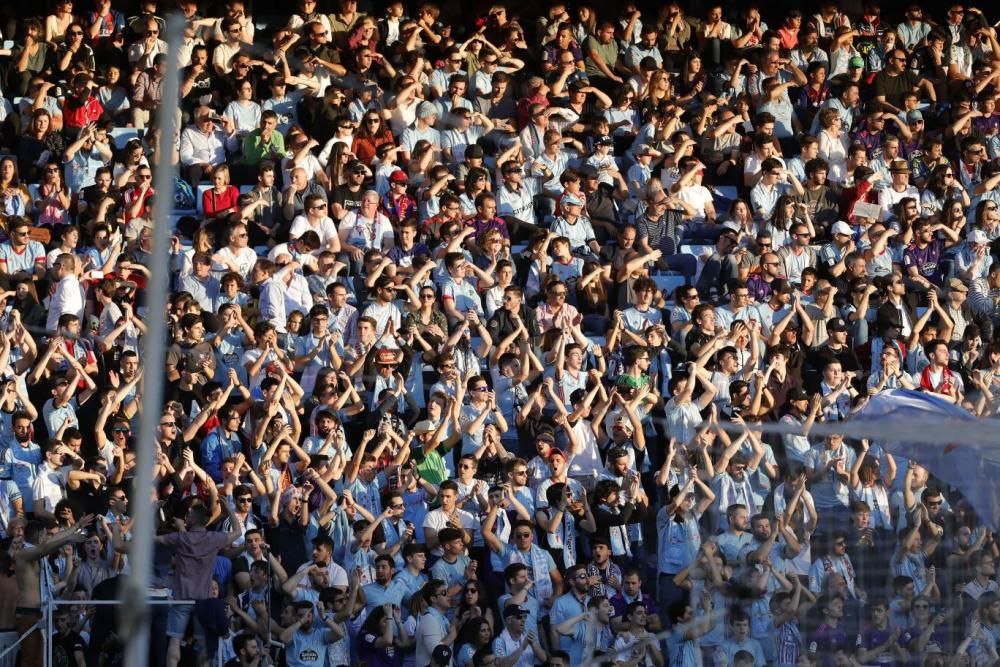 El Celta tumba al Barça y acaricia la permanencia. // A. Villar | J. Lores