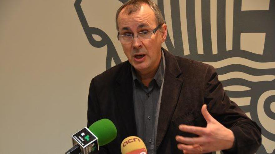 Joan Torras en el decurs d&#039;una roda de premsa a l&#039;ajuntament d&#039;Igualada