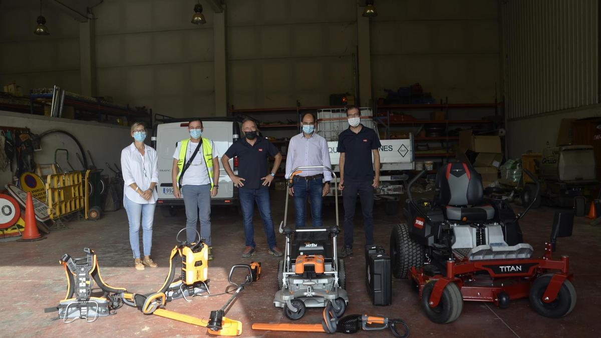 El Ayuntamiento de Barbastro renueva el equipo de maquinaria de jardinería.