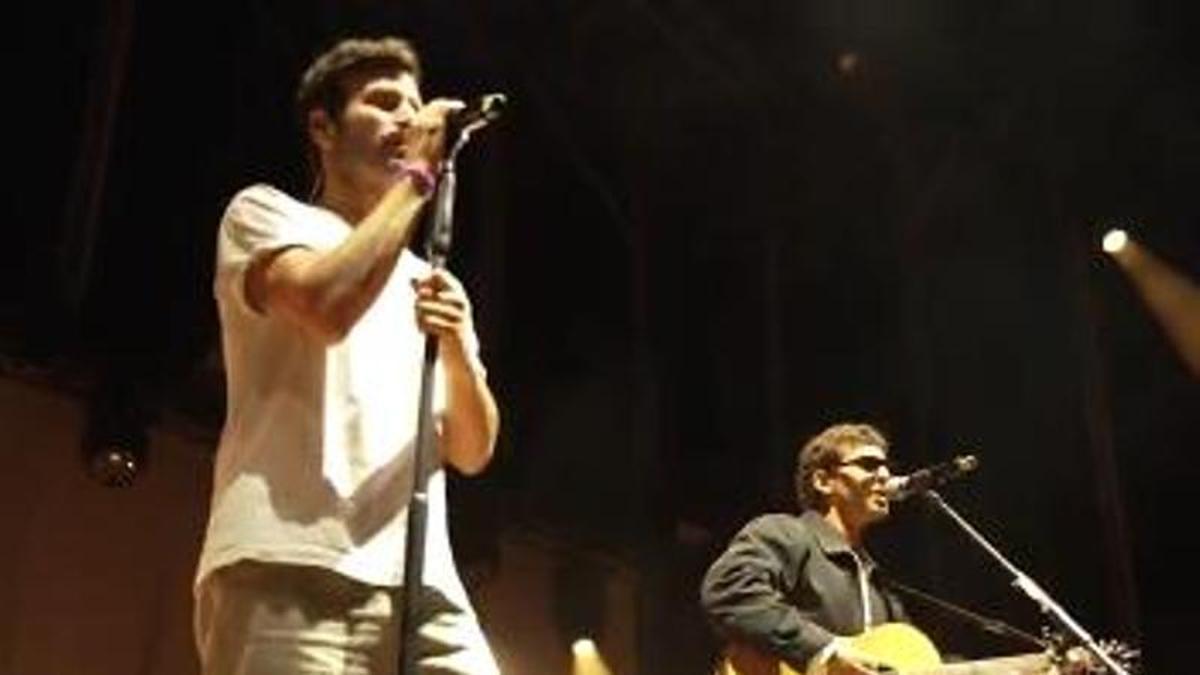 Actuació del grup Taburete, en l'últim concert del Summerfest de Puigcerdà