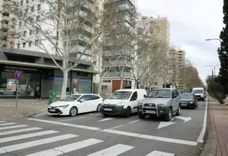 Los conductores evitan el tráfico por el tercer cinturón y atajan por los barrios de Zaragoza