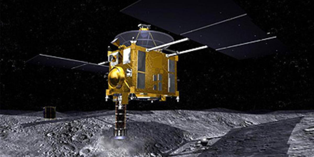 Simulació de la sonda Hayabusa sobre l’asteroide Itokawa.