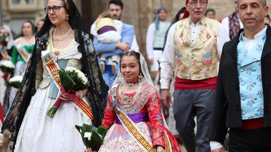 Ofrenda 18 de marzo. Calle de la Paz (18:00 a 19:00 horas)