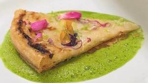 Tarta de espárragos del restaurante LArpège, de Alain Passard.