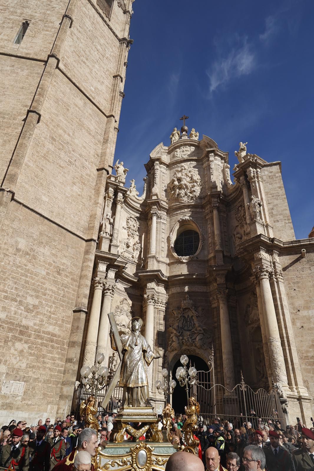 València celebra San Vicente Mártir con la Misa en la Catedral