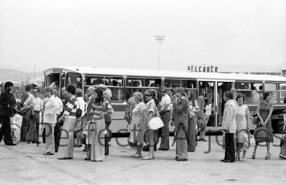 AEROPUERTO DE ALICANTE 1976