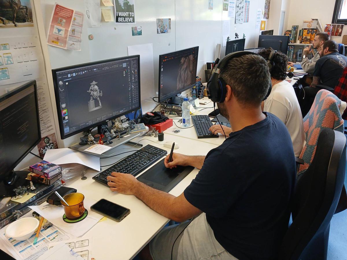 El 25 aniversario de Corvus Belli, un referente mundial en el mundo de los juegos y creación de miniaturas