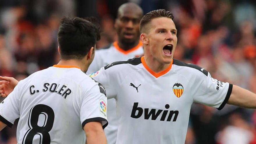 Gameiro y Rodrigo, ahora más que nunca en el Valencia