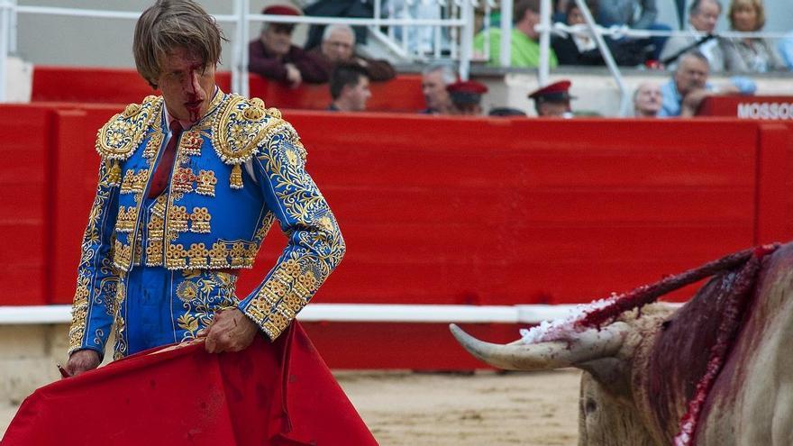 Manuel Díaz &#039;El Cordobés&#039;, al hospital tras sufrir un percance toreando en Navarra