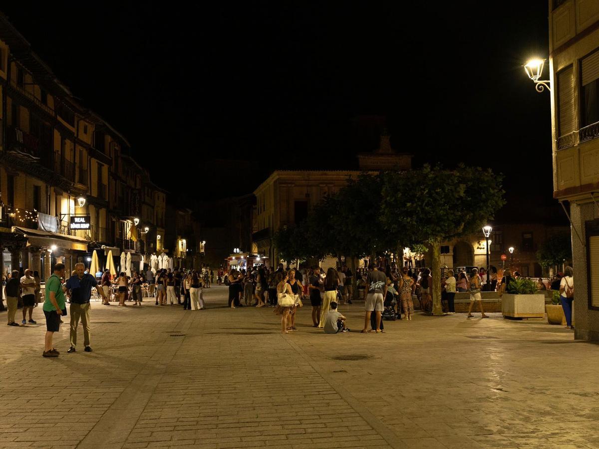 Una noche mágica en las hogueras de la noche de San Juan en Tagarabuena y Toro Una noche mágica en las hogueras de la noche de San Juan en Tagarabuena y Toro