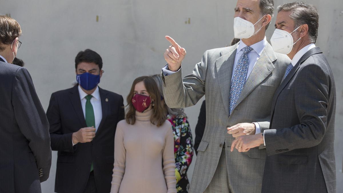 La visita del Rey Felipe VI a Las Cigarreras en Alicante