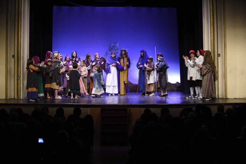 Representació dels Pastorets a la sala Els Carlins de Manresa