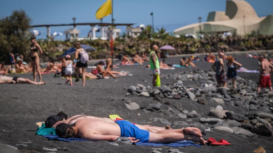 Canarias aspira a recuperar el 90% de la actividad turística este mismo año