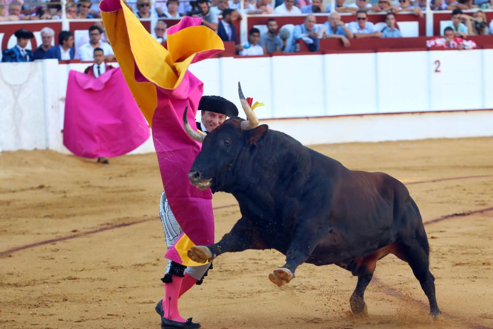 Las imágenes de la corrida picassiana en La Malagueta.