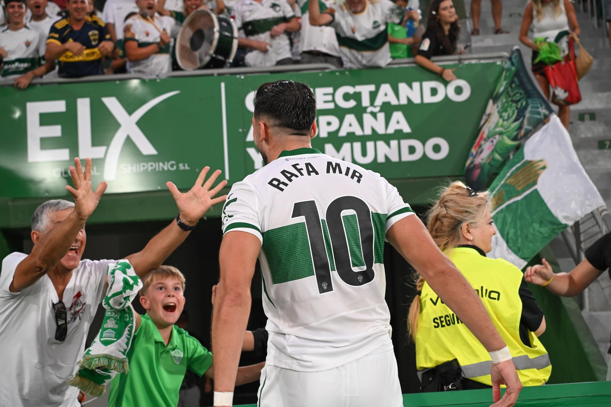 Las mejores imágenes del la victoria del Elche CF frente al Levante (2-0)