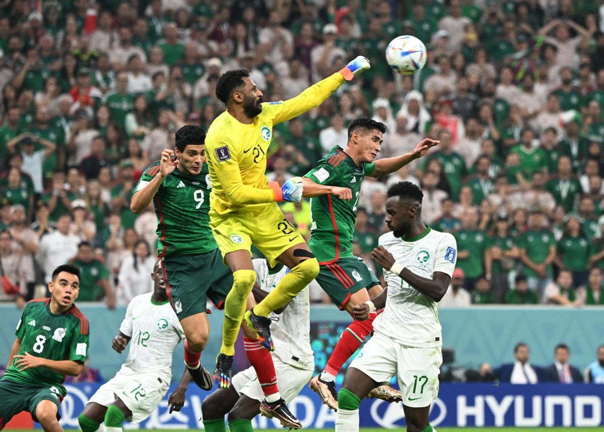 FIFA World Cup Qatar 2022 - Group C - Saudi Arabia v Mexico