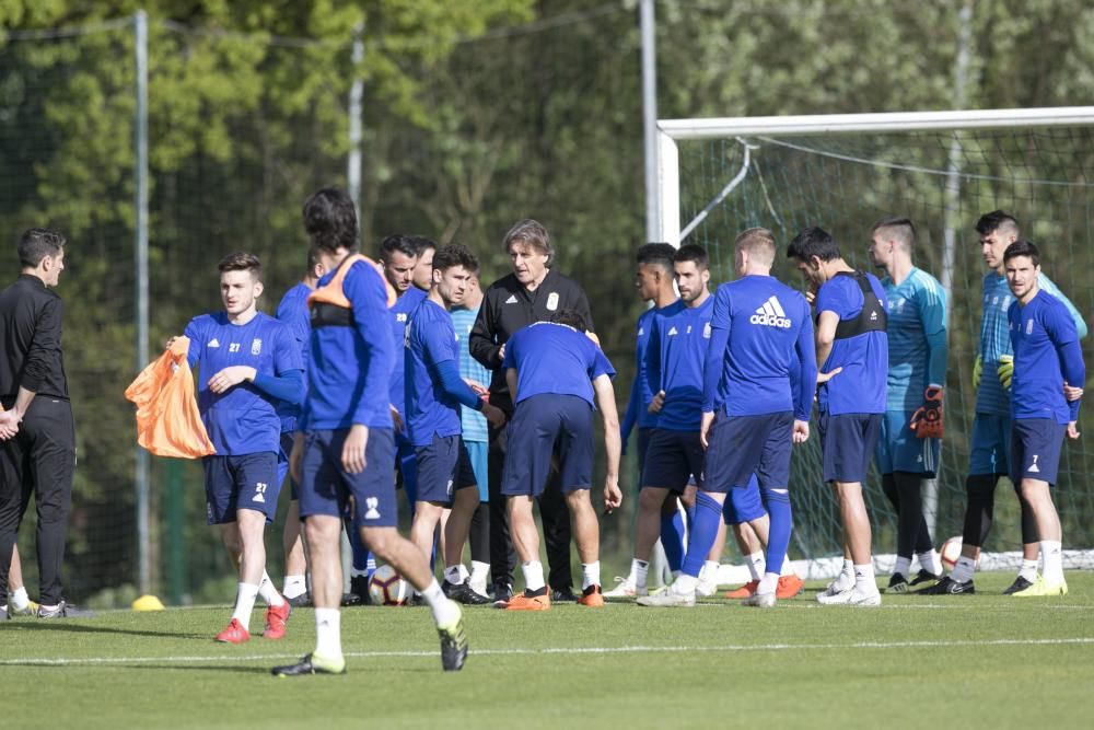 Primer día de Egea en el Oviedo tras su vuelta.