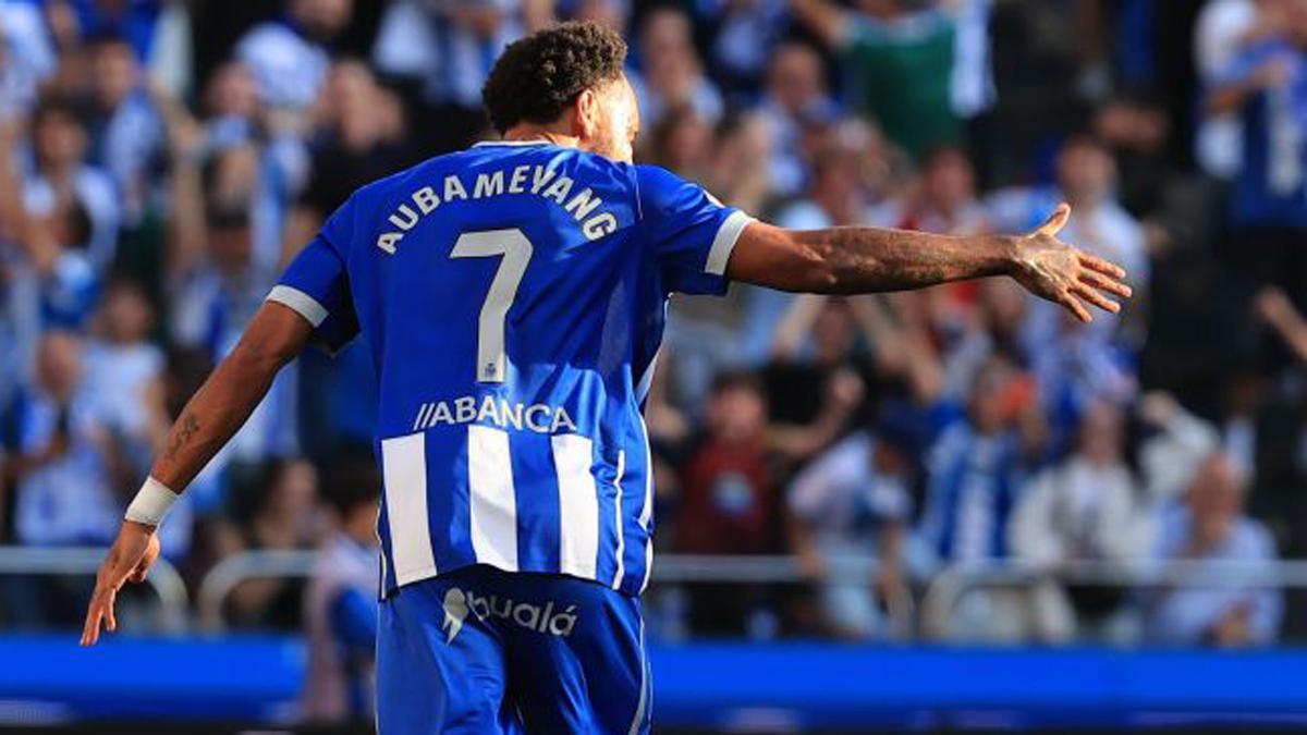 Aubameyang, celebrando un gol en Riazor