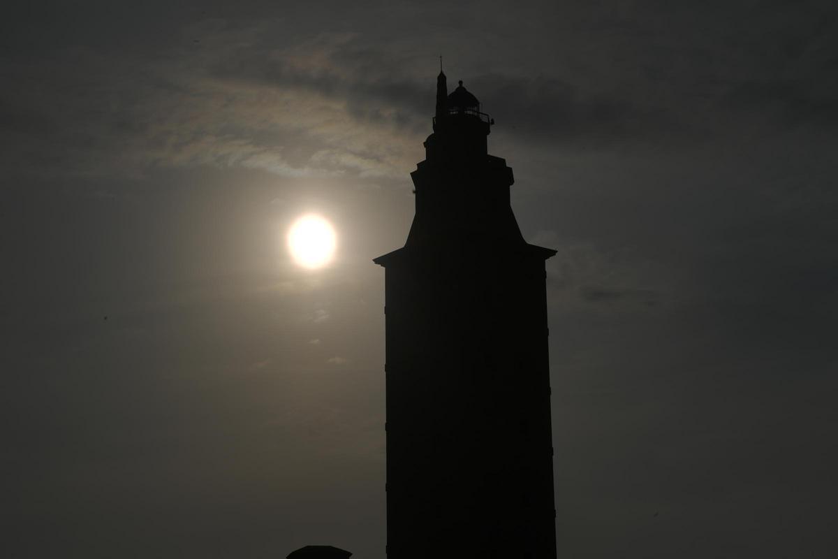 Ensayo coruñés para el eclipse solar del 12 de agosto: el 'día espejo' anticipa que A Coruña tendrá dos ubicaciones "inmejorables"