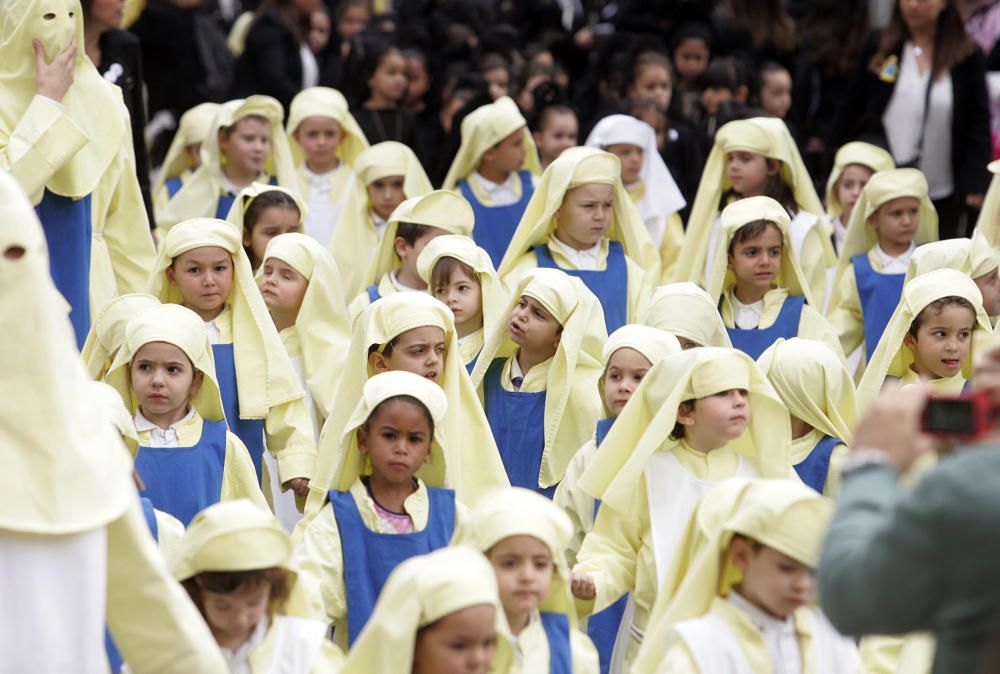 Traslados y procesiones del Viernes de Dolores