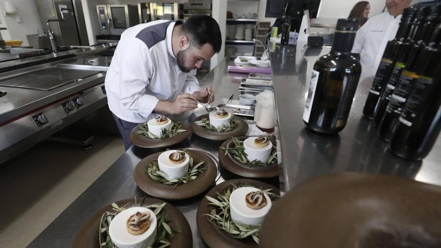 VÍDEO |  La Escola d'Hoteleria de Balears, escenario de la final del concurso de tapas de la Denominació d'Origen Oli de Mallorca