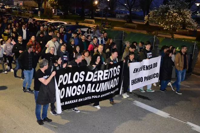 O Morrazo sale a la calle por la enseñanza pública