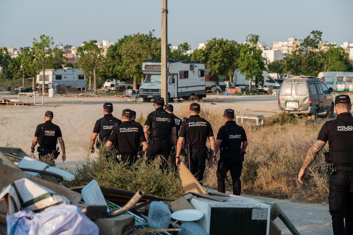 Desalojo del asentamiento de caravanas de es Gorg.