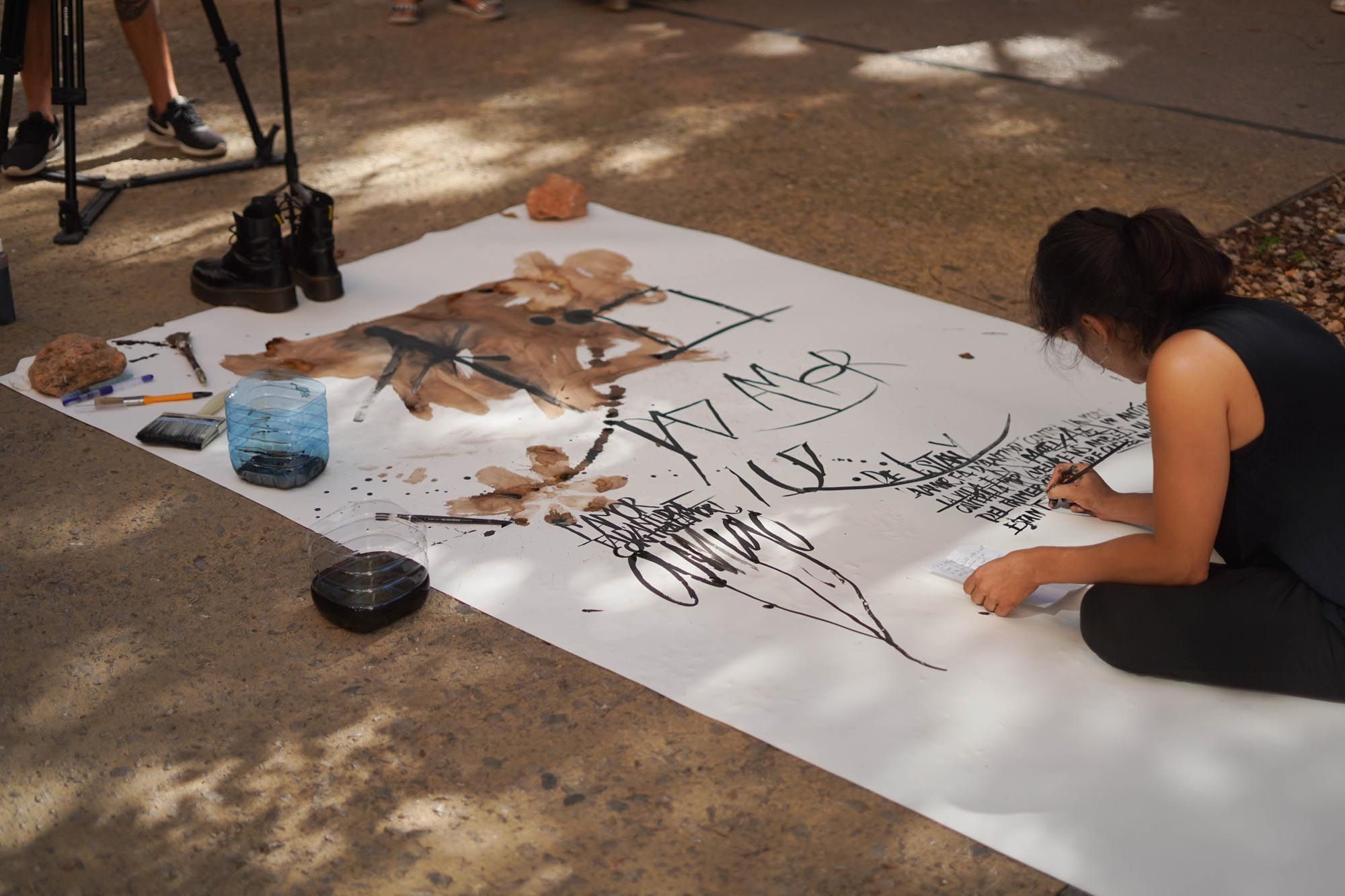 Mural en vivo al son de la música en Ibiza