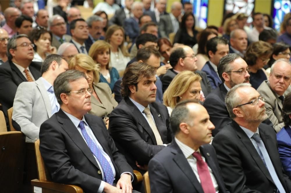 El ministro en funciones De Guindos, en Murcia