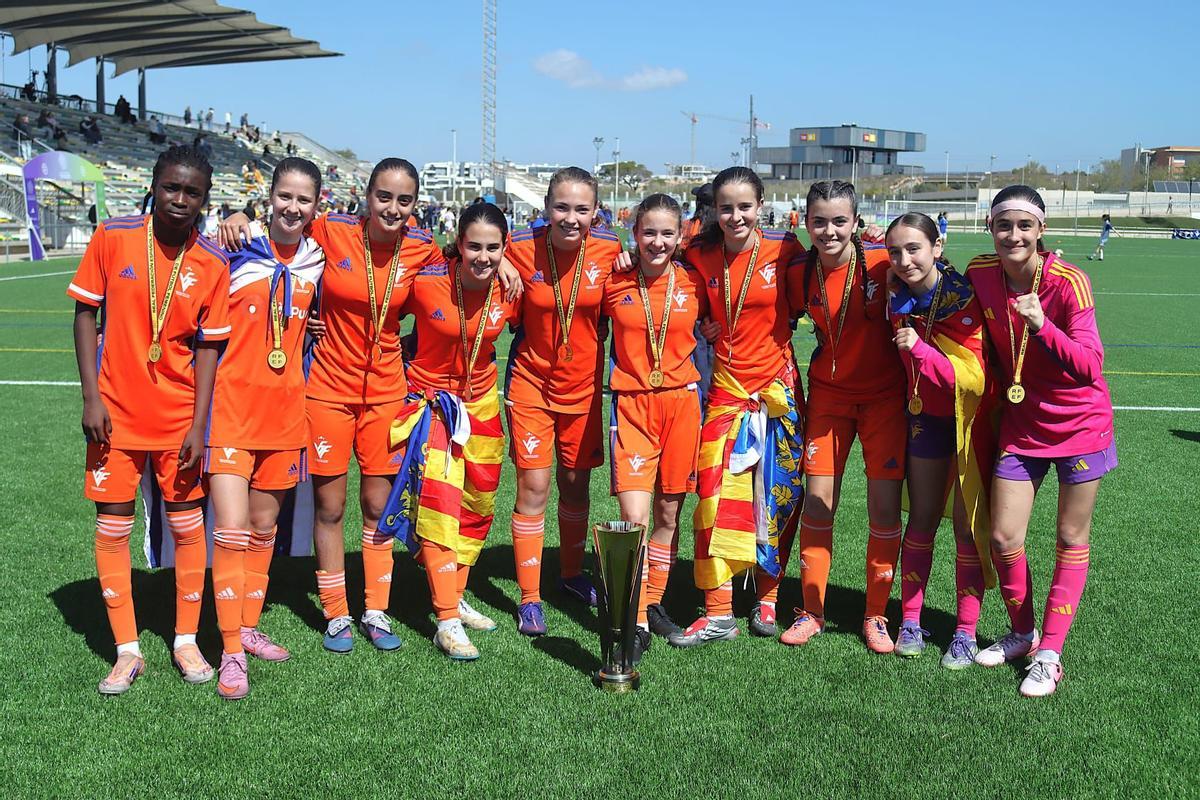 La Selección Valenciana femenina sub-14 ya es campeona de España.