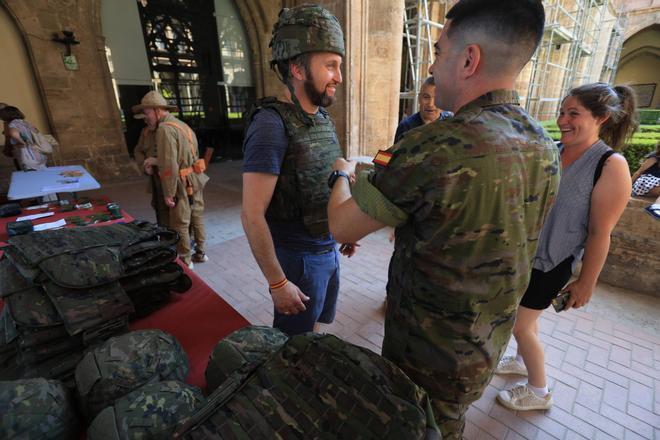Jornada de puertas abiertas en el cuartel de Santo Domingo de València